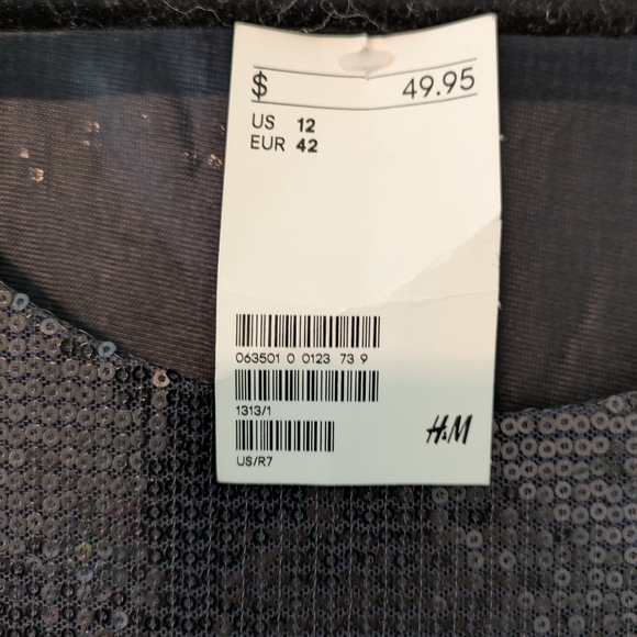 Sequin Sleeveless Dress - Black - Picture 3 of 3